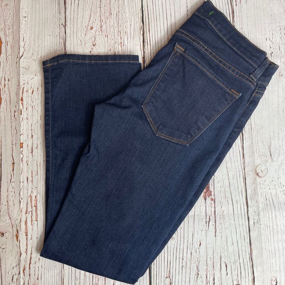 J Brand 25 GIG Pure dark wash mid-rise crop Flared - Picture 9 of 15